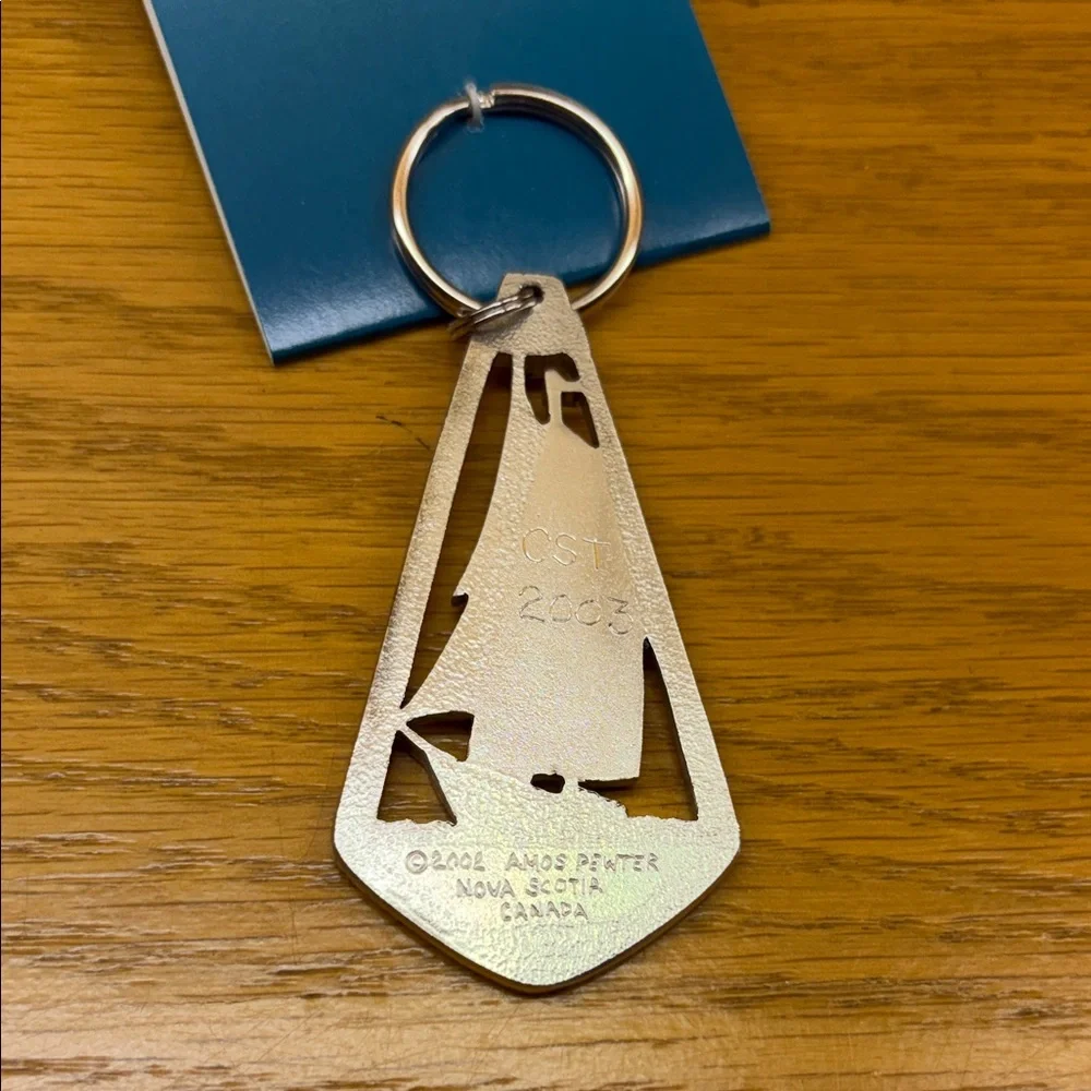 Pewter Bluenose Sailboat Keychain - Picture 2 of 2